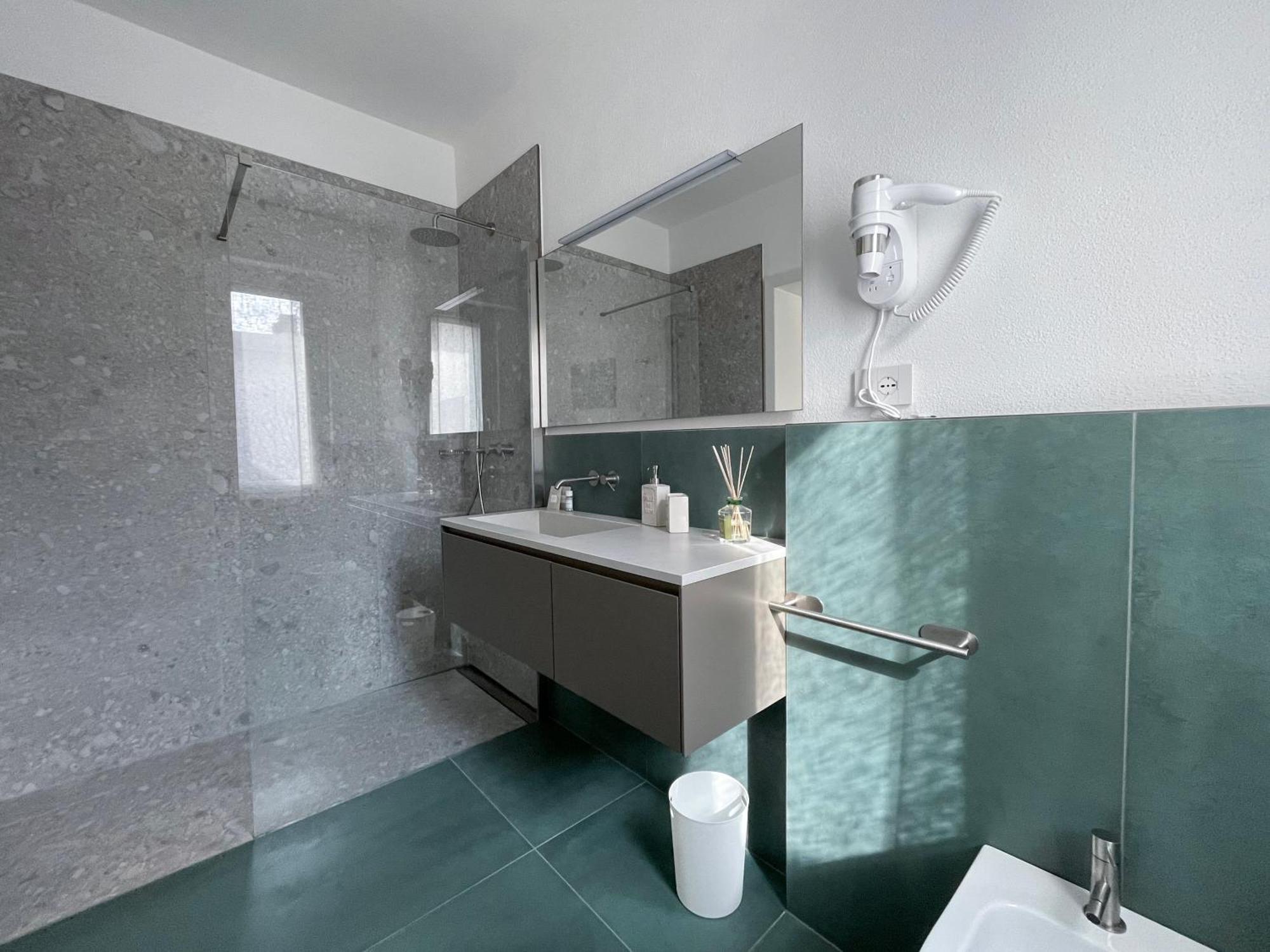 B&B Colori Del Lago Brebbia Экстерьер фото